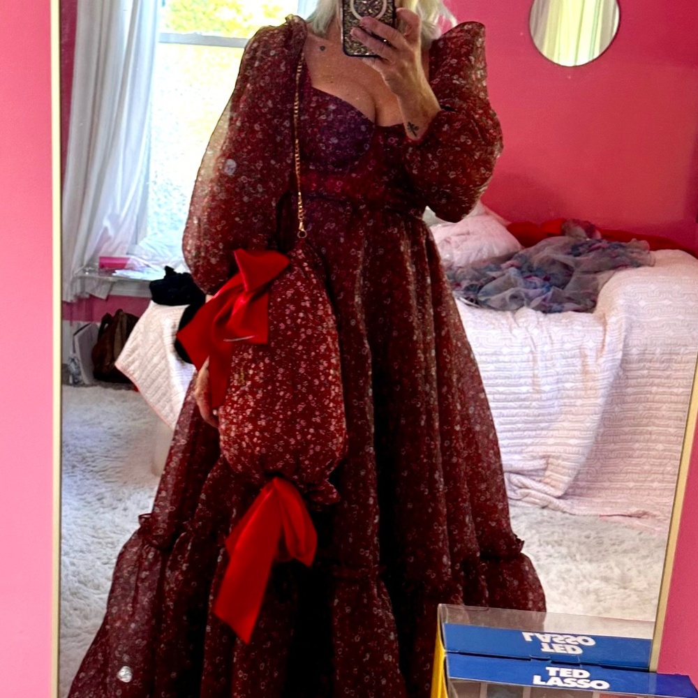 Selkie scarlet princess gown